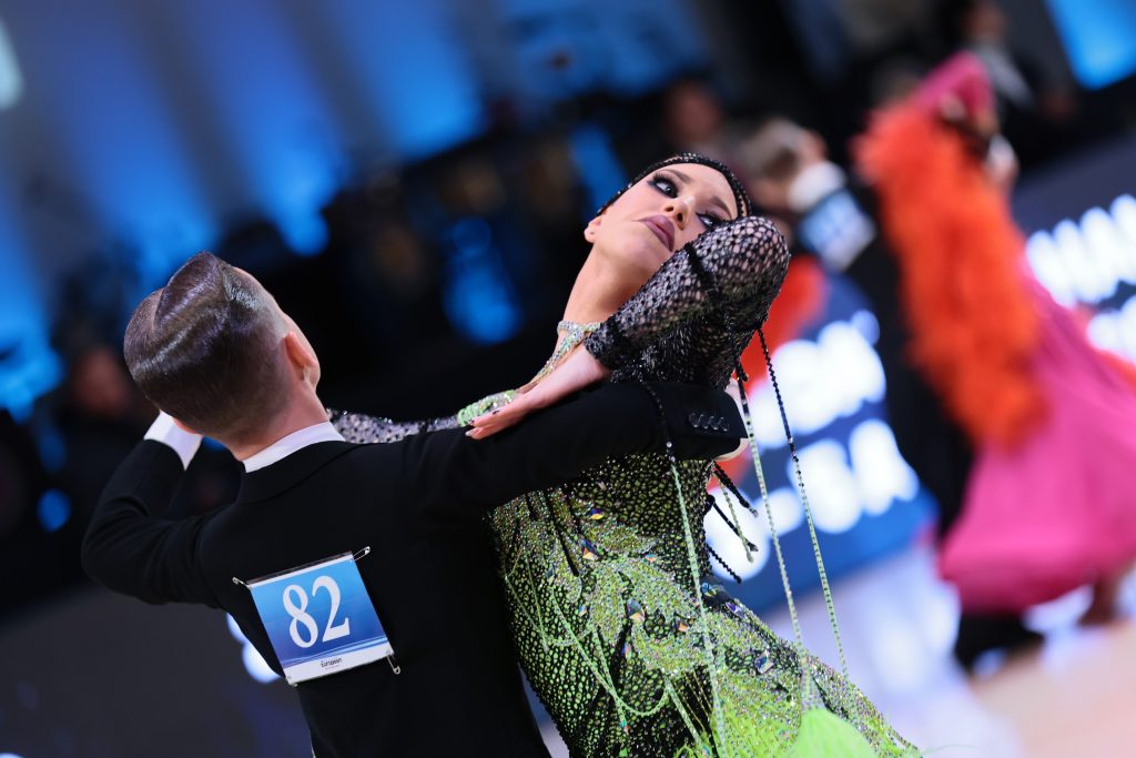 Different Types of Ballroom Dances